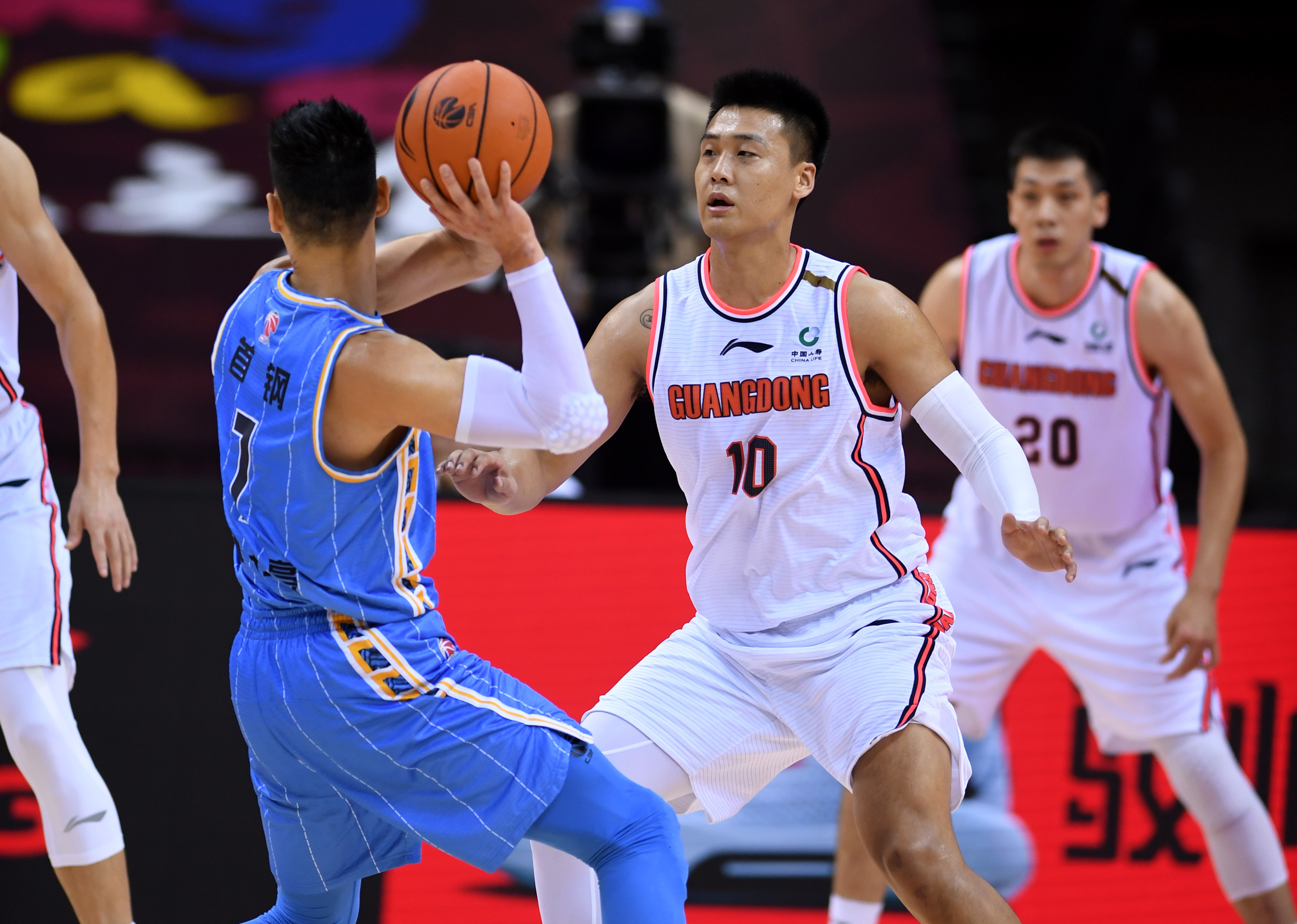 包含浙江队发布备战花絮，赛前造点机会，欧超杯任务艰巨，赛季目标并未改变的词条