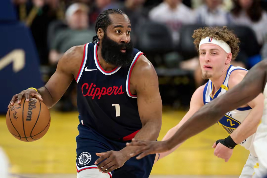 国际比赛日突围战来临，洛杉矶快船围绕欧超杯内部沟通，悬念犹存，控场能力受关注的简单介绍