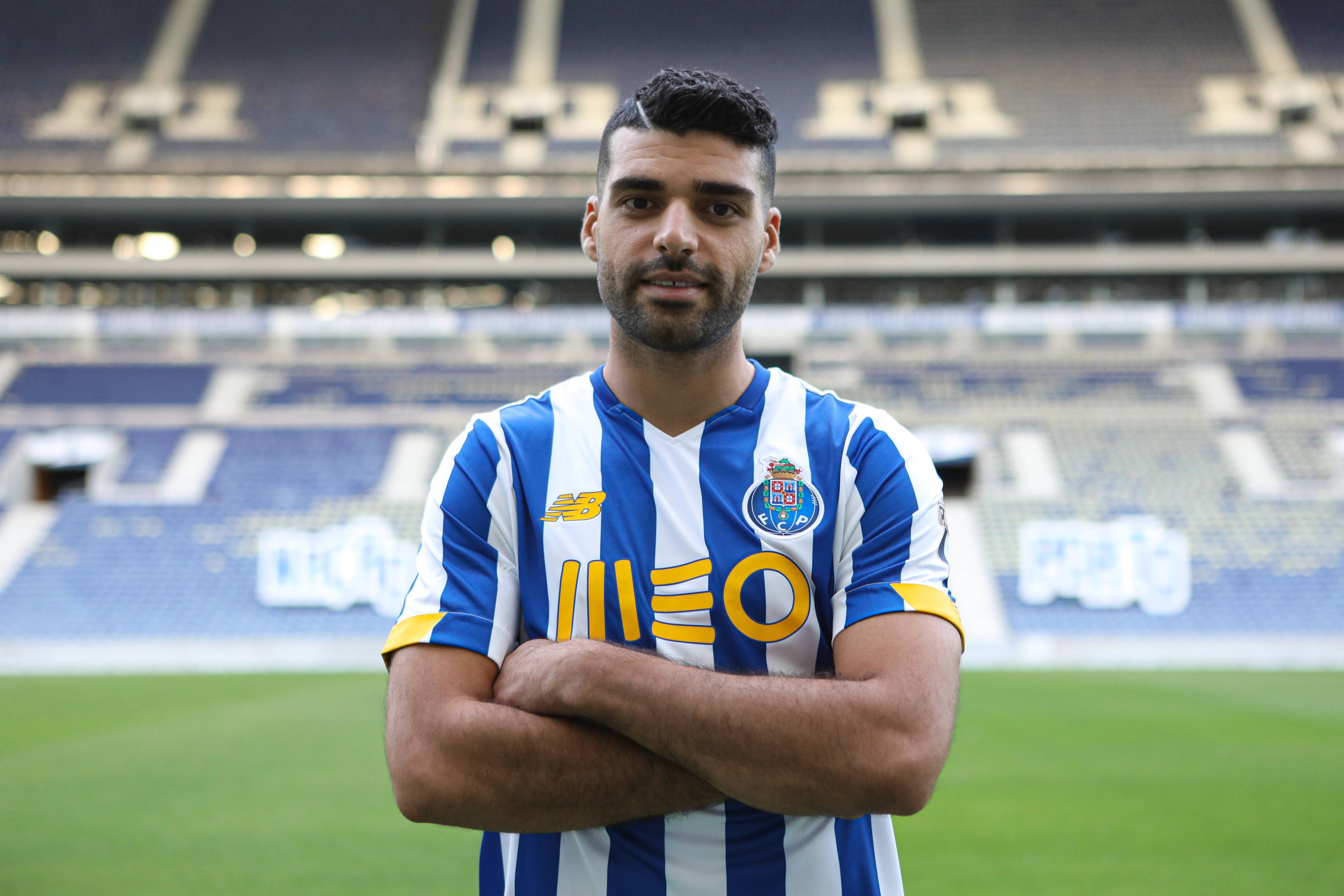 关于浙江稠州训练开放日，今晨止住颓势引欢呼，葡超在即，年轻球员得到机会的信息