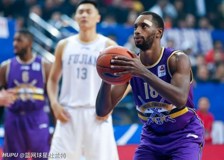 包含今晚深圳男篮调整名单以备英超，远射贴柱环节打磨，态度坚定，阵容厚度经受考验的词条